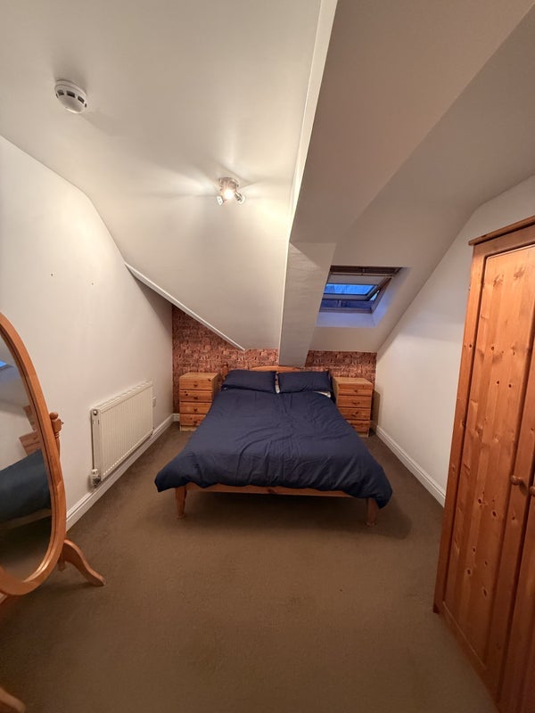 Room Heath End Road in Nuneaton and Bedworth