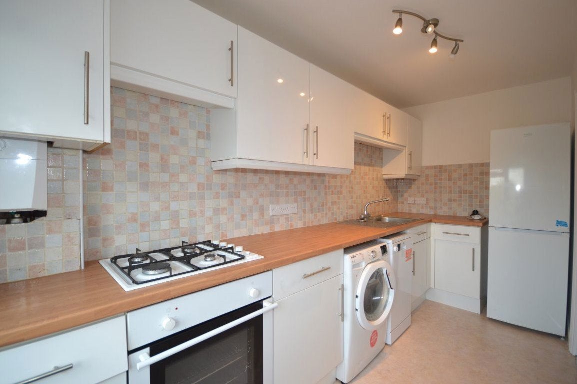 Flat The Ridgeway in St Albans