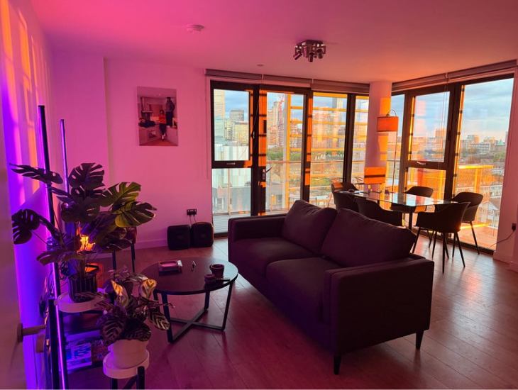 Room Radial Avenue in Greater London