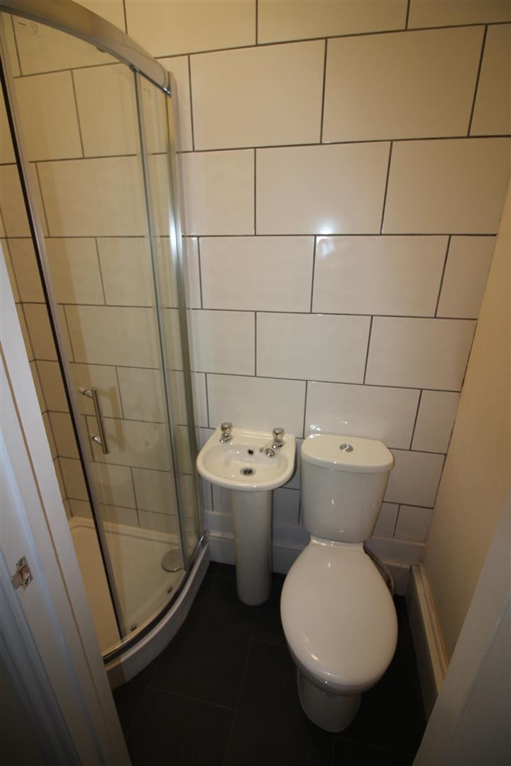 Flat Bishop Crispian Way in Portsmouth