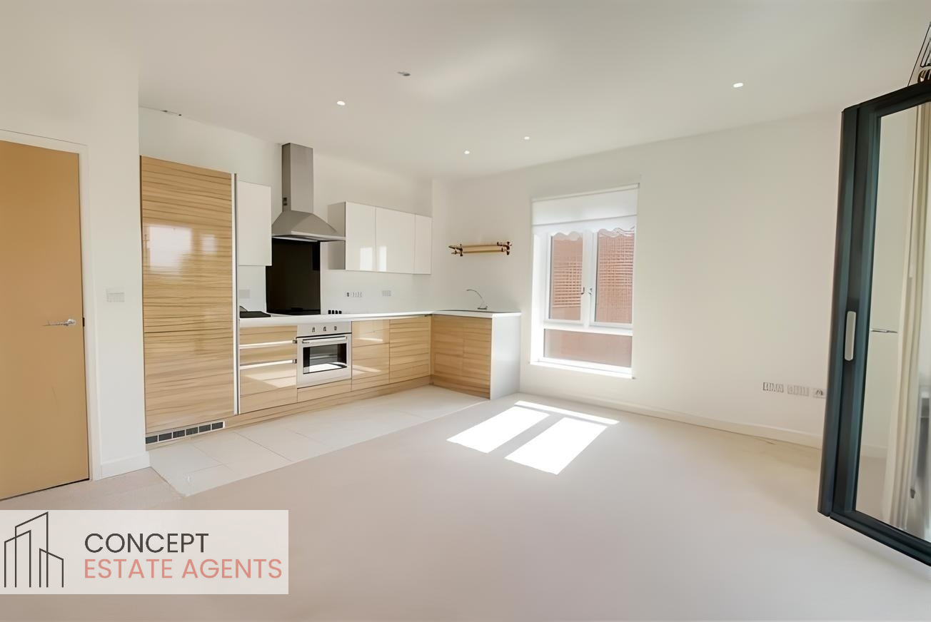 Flat Aventine Avenue in Greater London