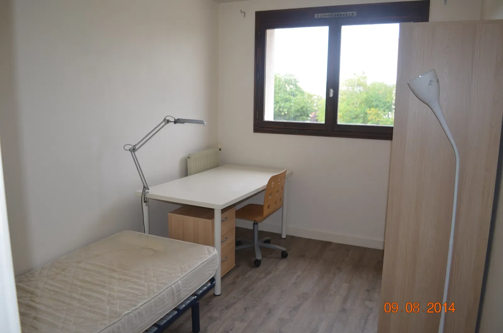Chambre Rue des Touleuses Brunes à Cergy