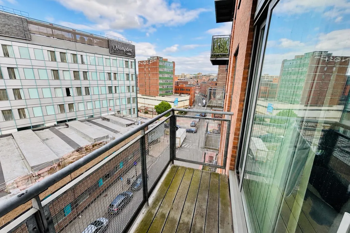 Flat Metis Apartments in Sheffield