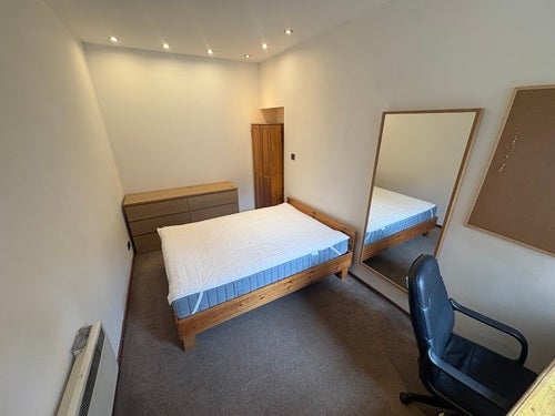 Flat West Bow in Edinburgh