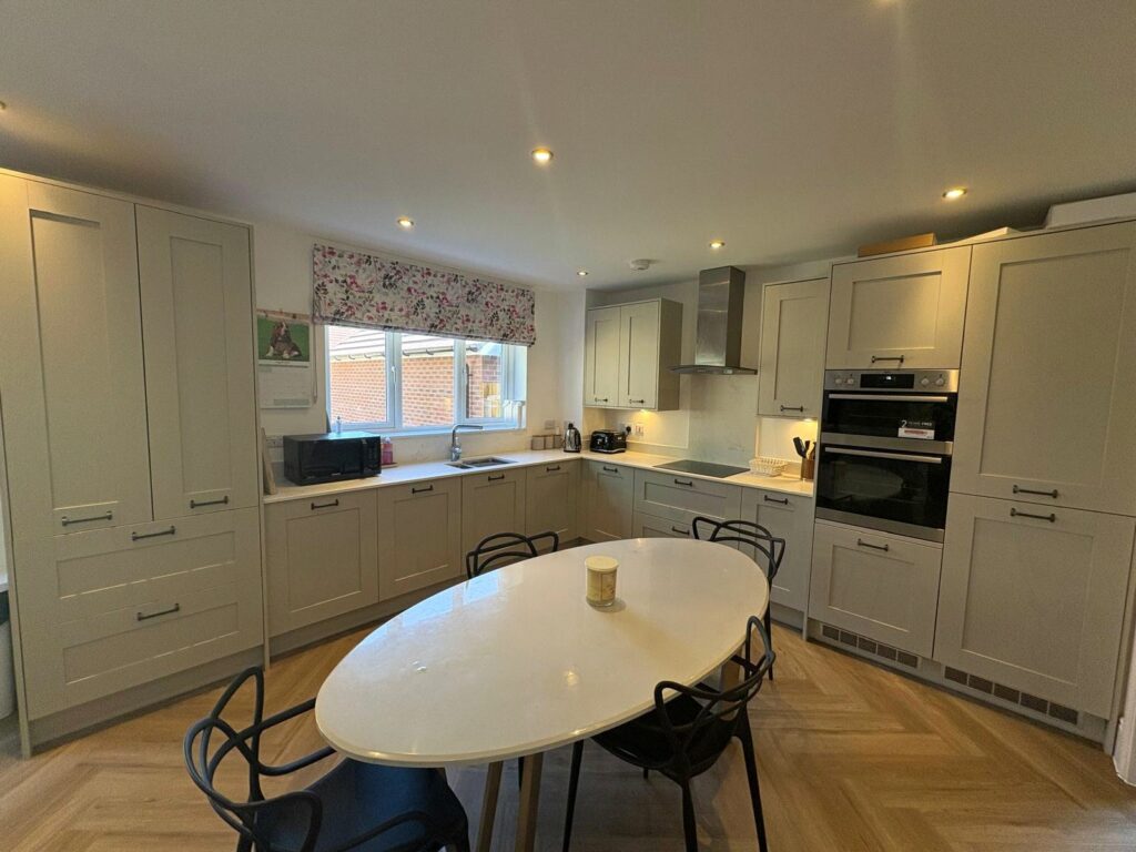 House Vine Close in Rushmoor