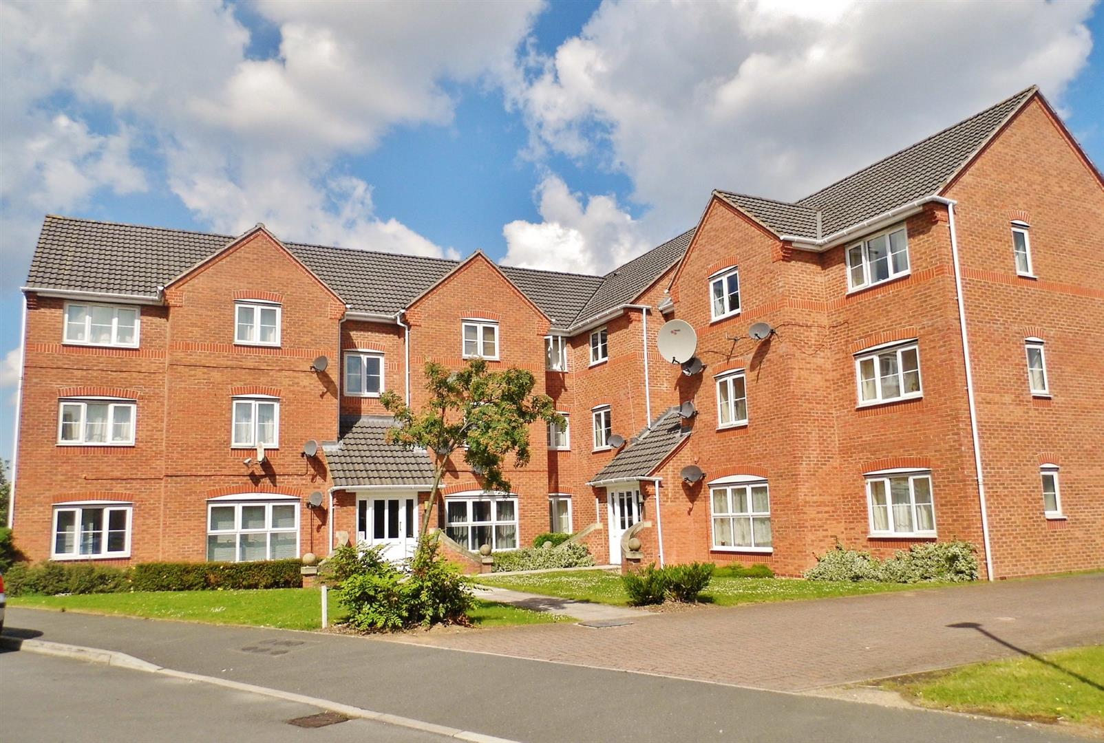 Flat Firedrake Croft in Coventry
