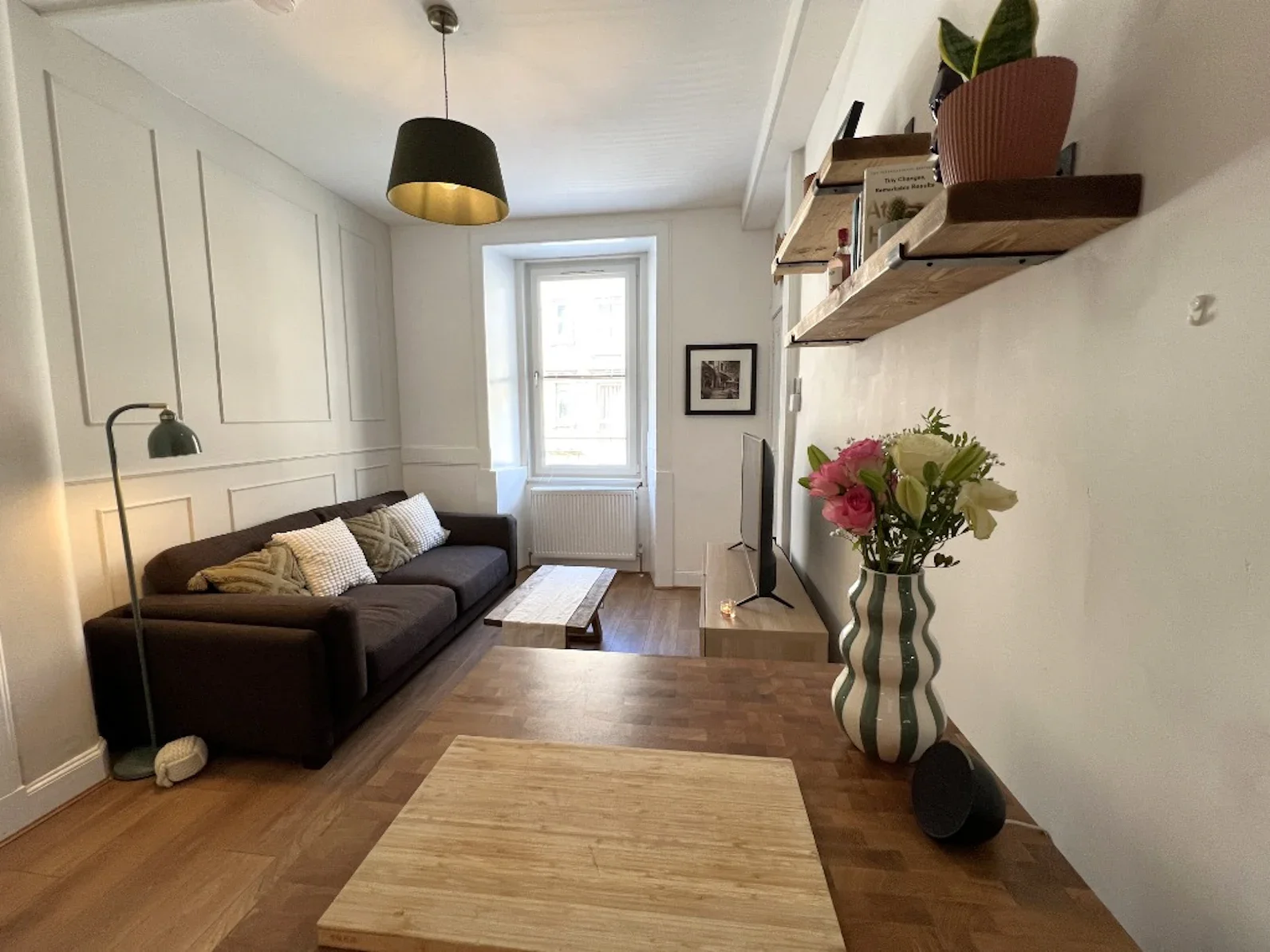 Flat Dalgety Avenue in City of Edinburgh