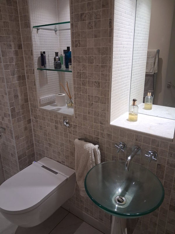 Room Peckham Grove in Greater London