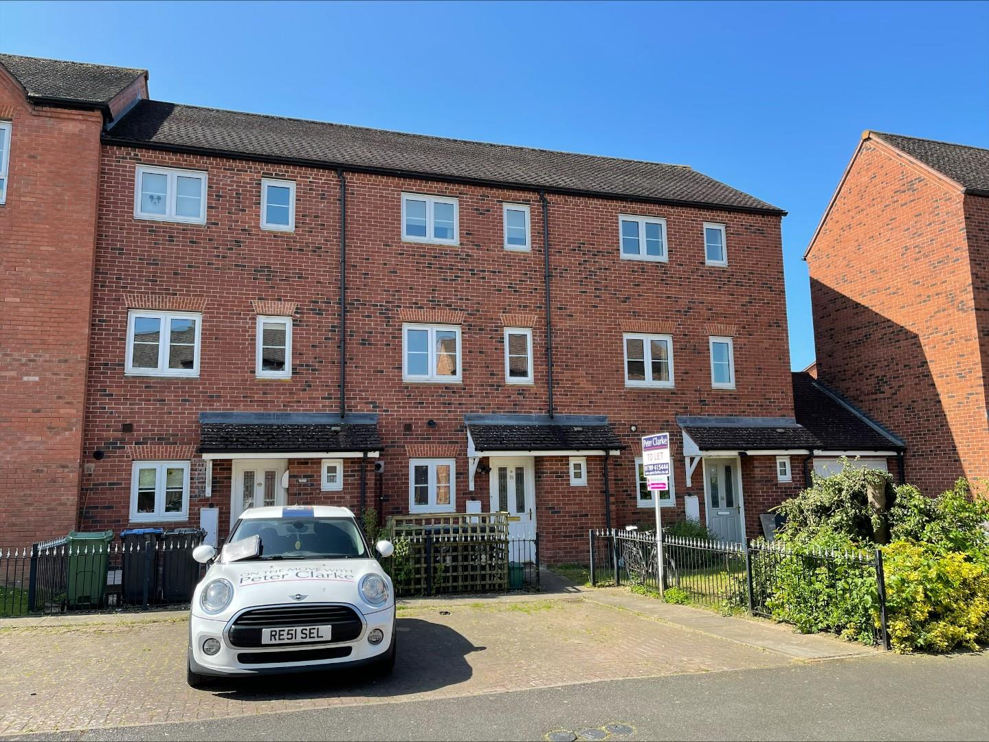 House Eliot Close in Stratford-on-Avon