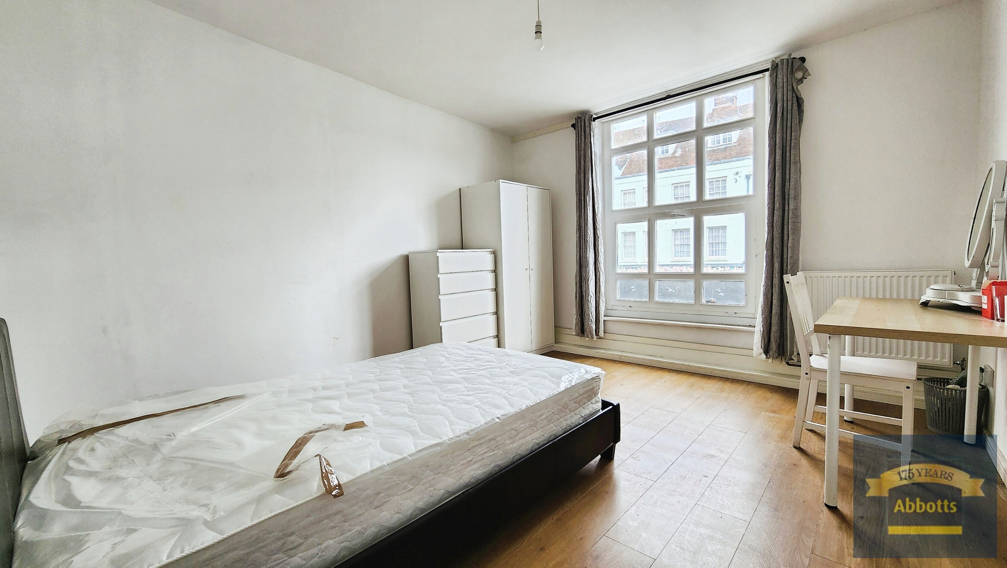 Room High Street in Colchester