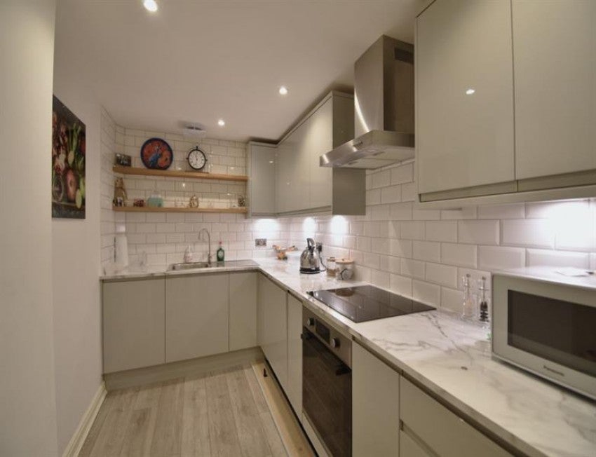 Flat Heyes Lane in Alderley Edge
