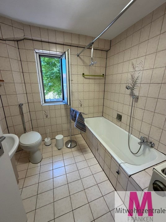 Zimmer Flachsröststraße in Nürnberg