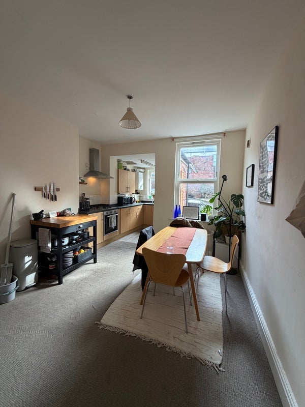 Room Hobart Street in Sheffield
