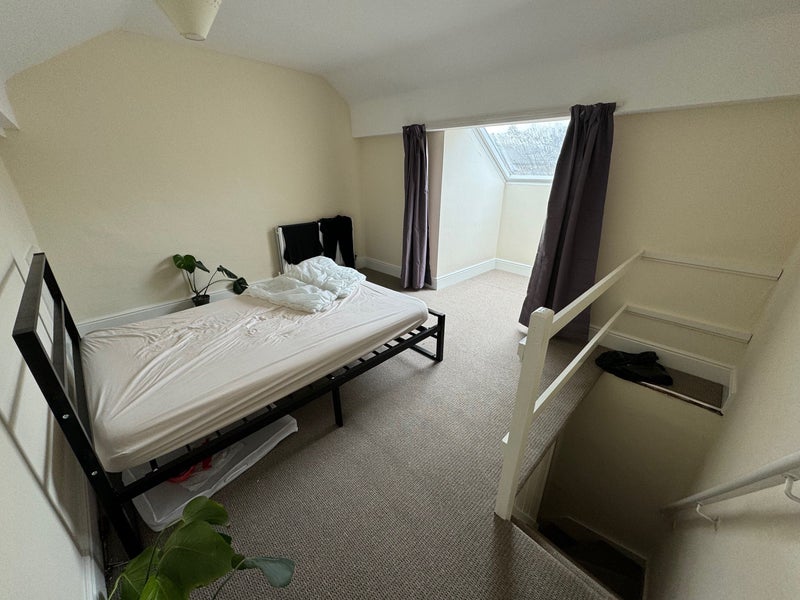 Room Hobart Street in Sheffield