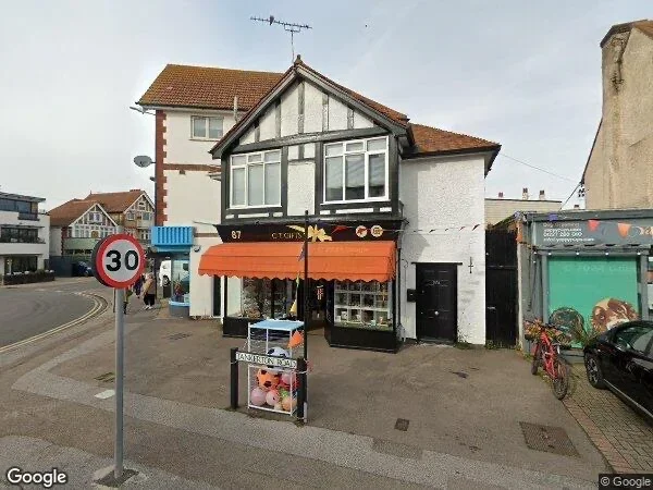 Flat Tankerton Road in Whitstable