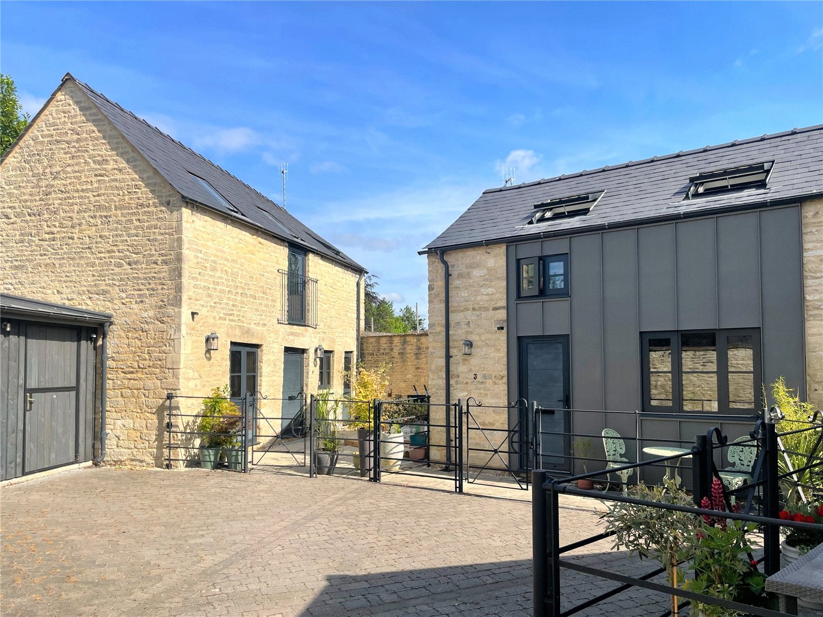House London Road in Cotswold District