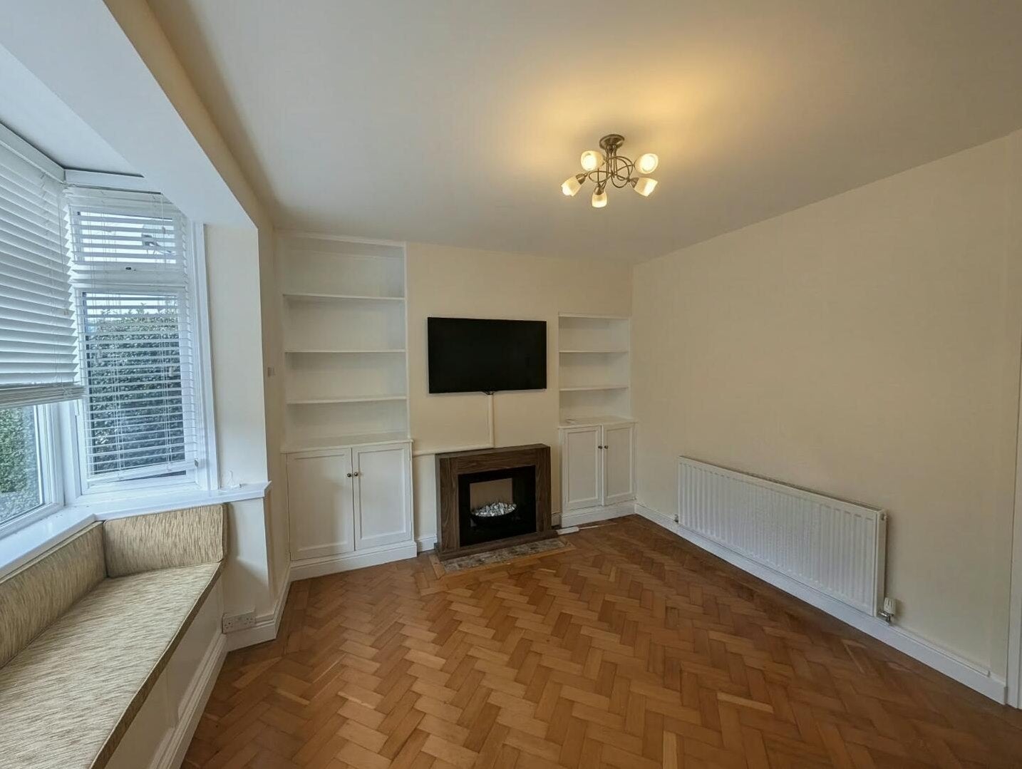 House Vale Road in Llandudno Junction