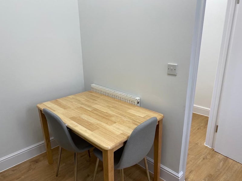 Flat Malden Road in Greater London