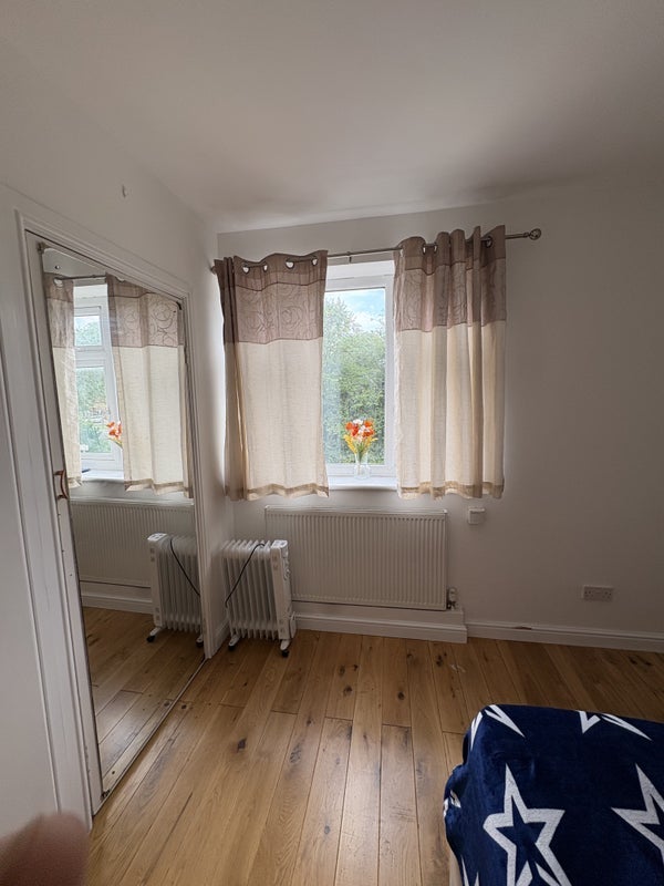 Room Craven Close in Greater London