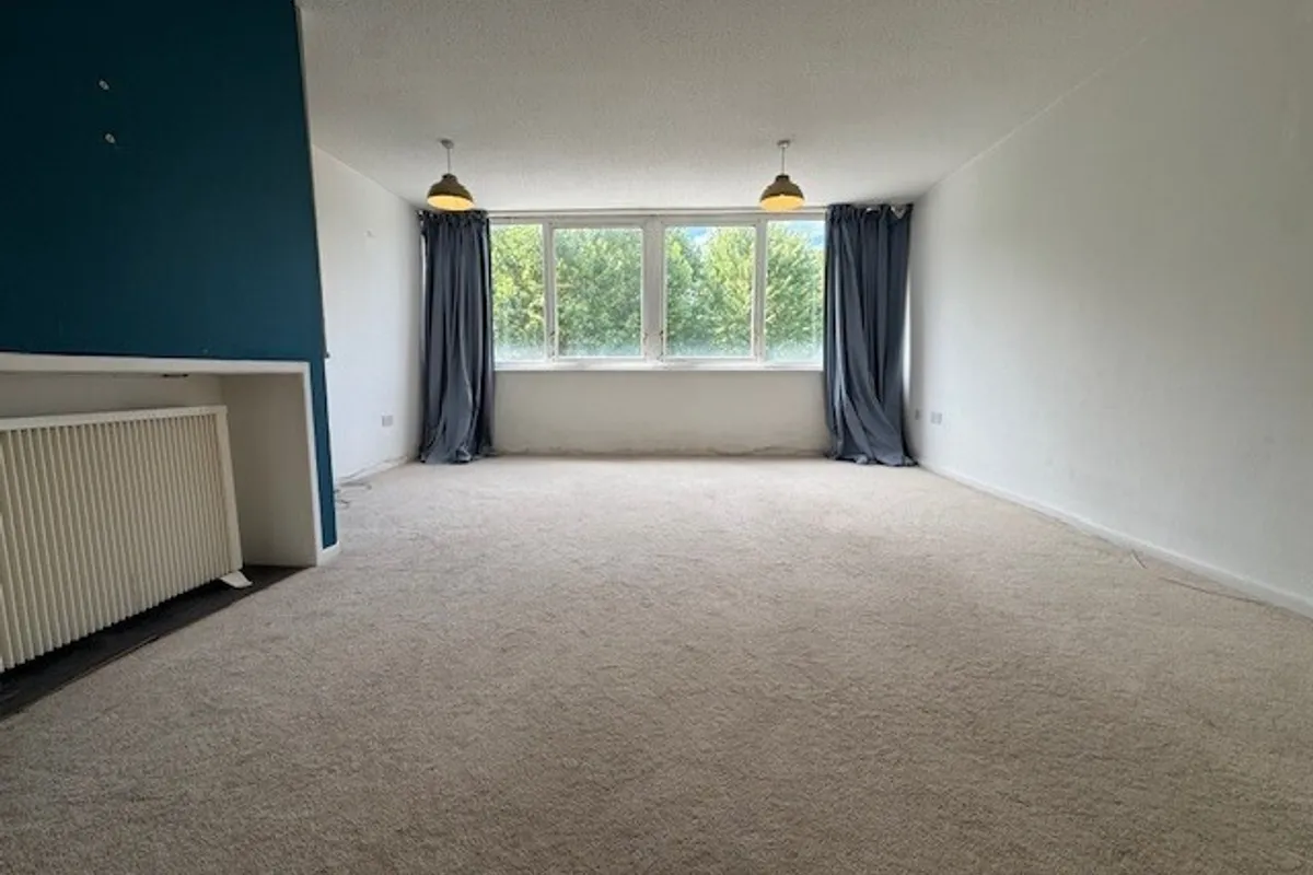 Flat Druid Woods in Bristol
