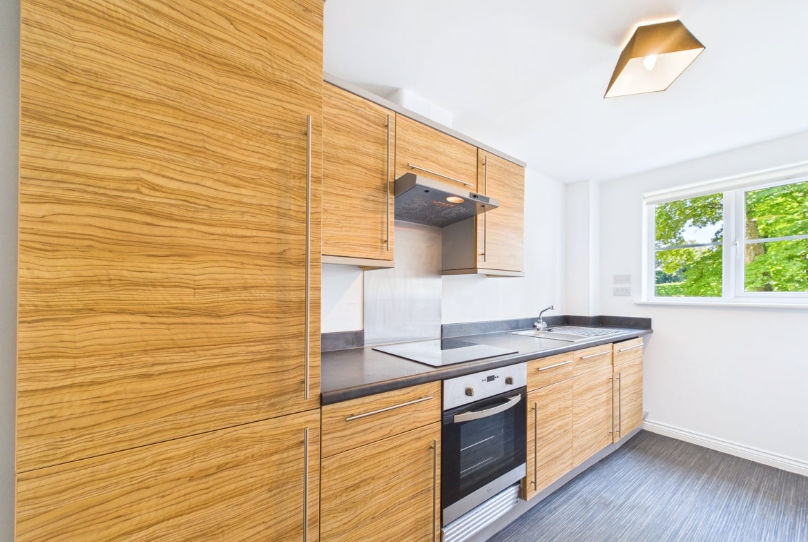 Flat Morag Riva Court in Uddingston