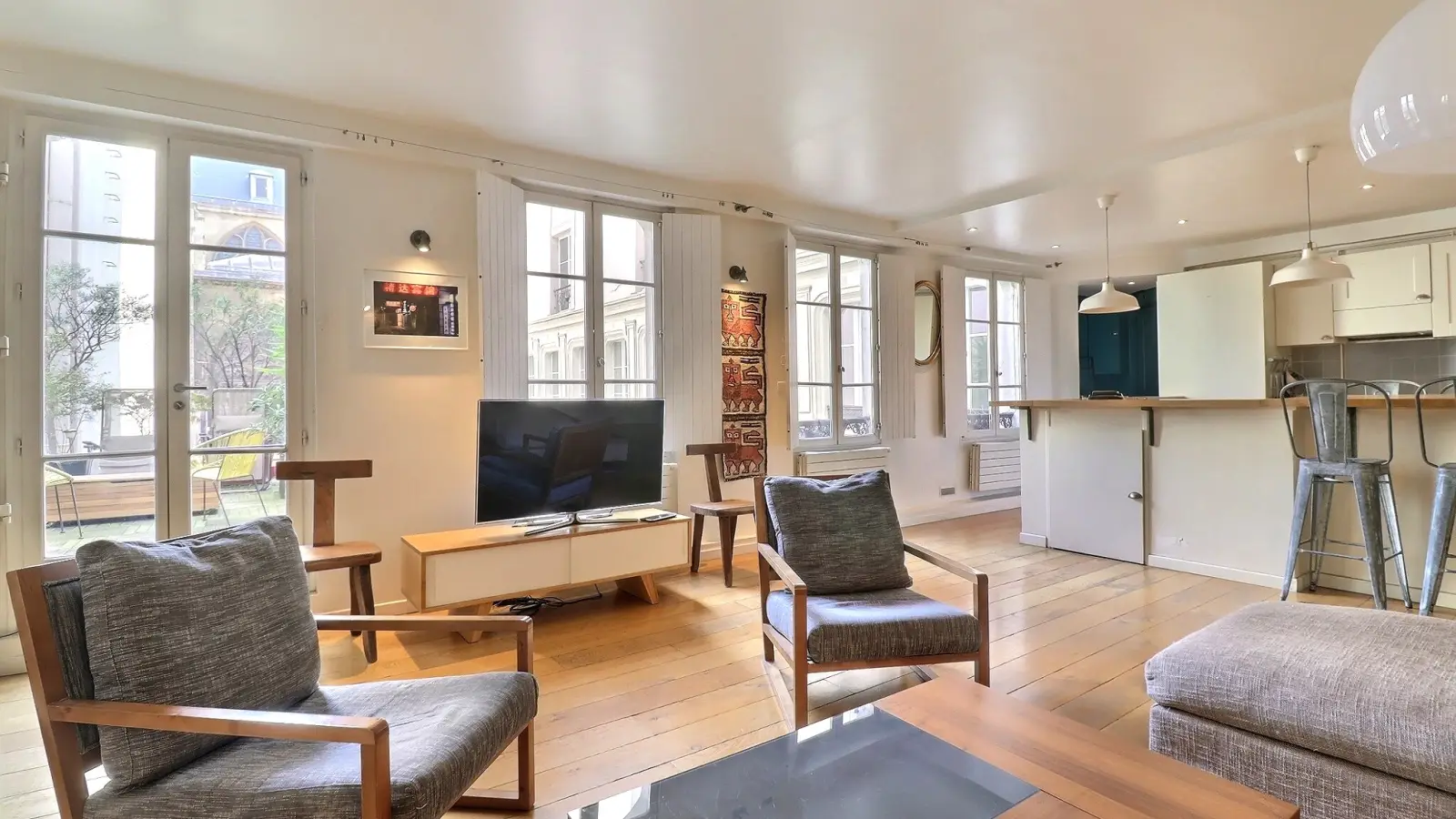 Flat Boulevard de Strasbourg in Paris