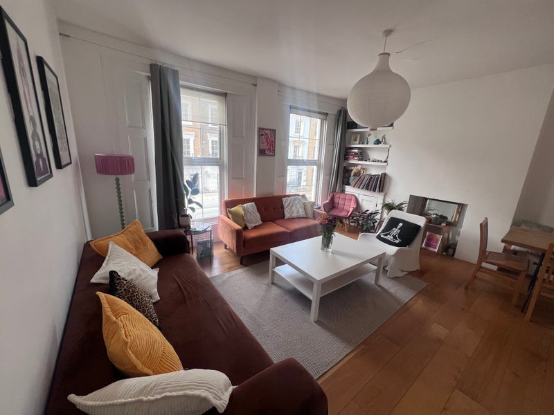Flat Royal College Street in Greater London