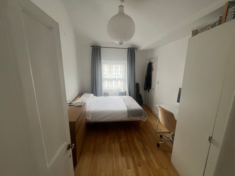 Flat Royal College Street in Greater London