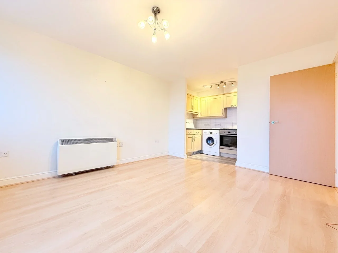 Flat Citygate House in Greater London