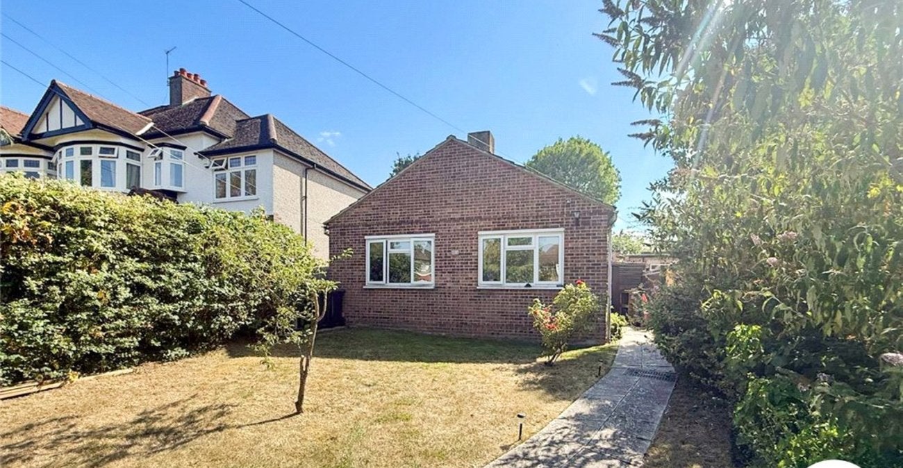 House Hawes Lane in Greater London