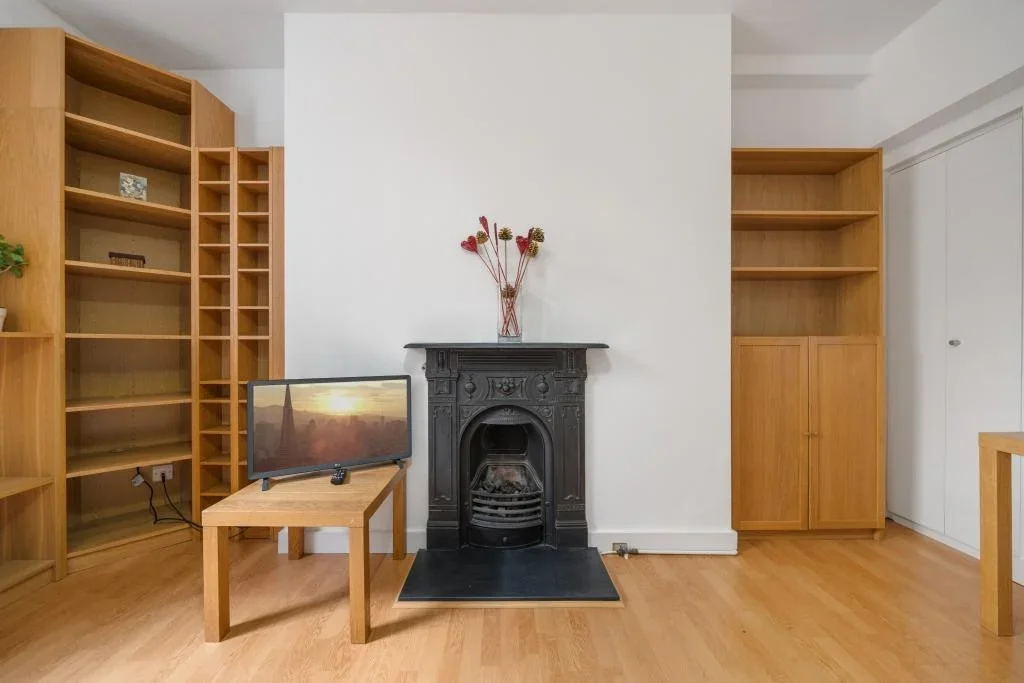 Flat Gloucester Street in City of Westminster