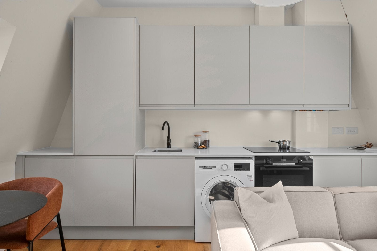 Flat Titchborne Row in City of Westminster