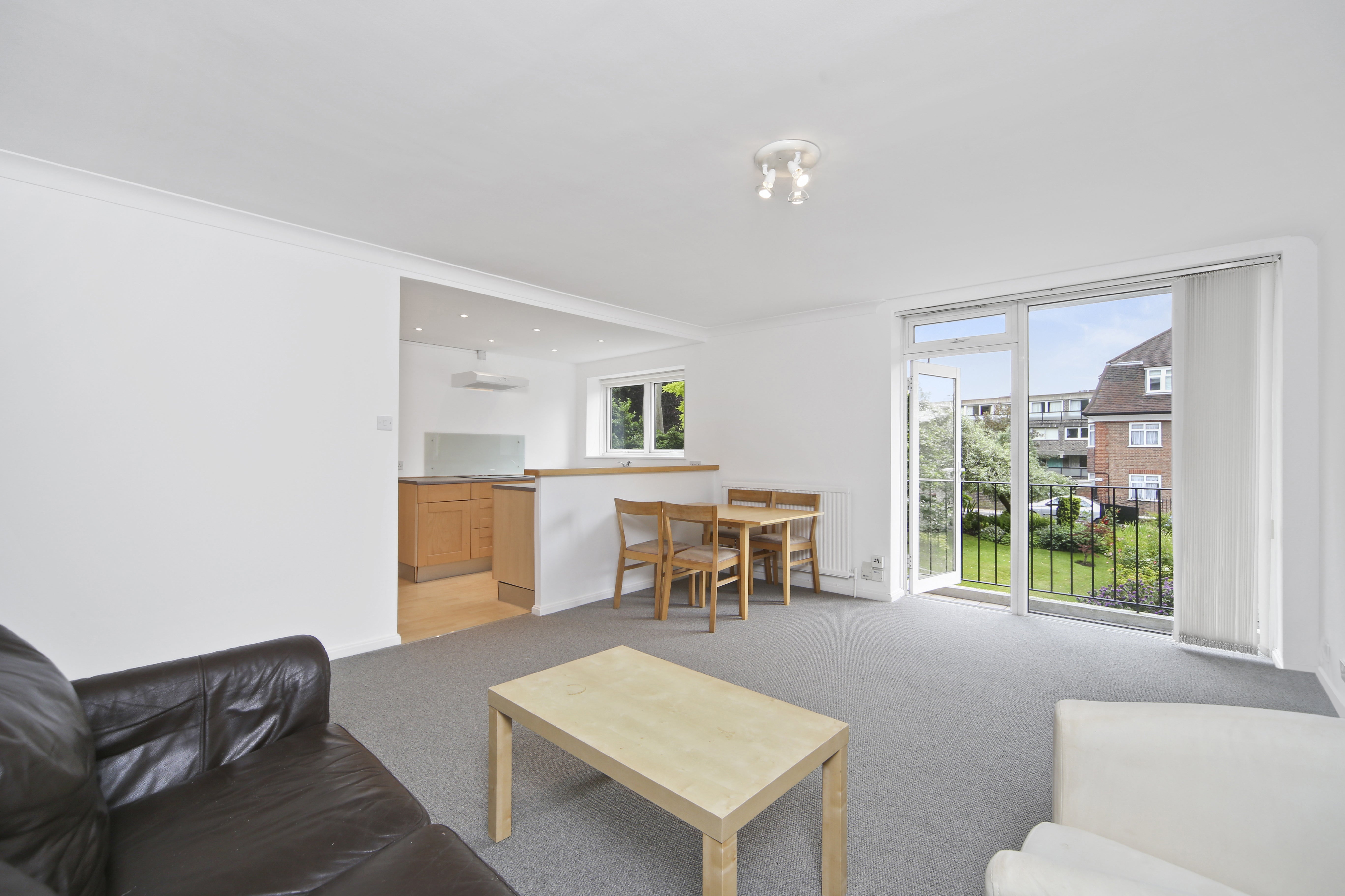Flat Richmond Hill in Greater London