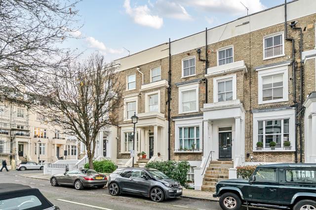House Alma Square in London