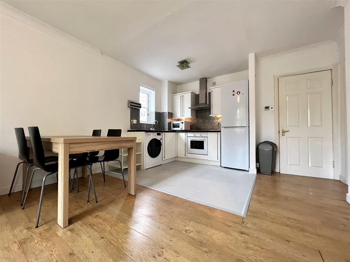 Flat Grenville Court in Cramlington