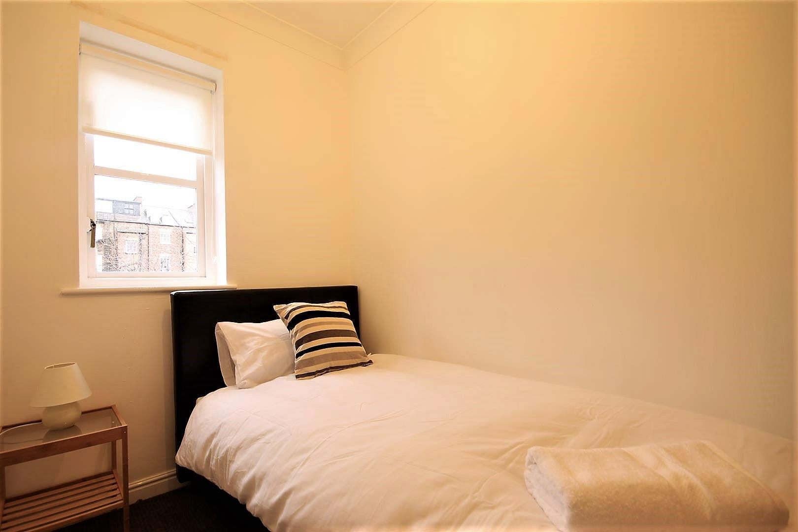 Flat Grenville Court in Cramlington
