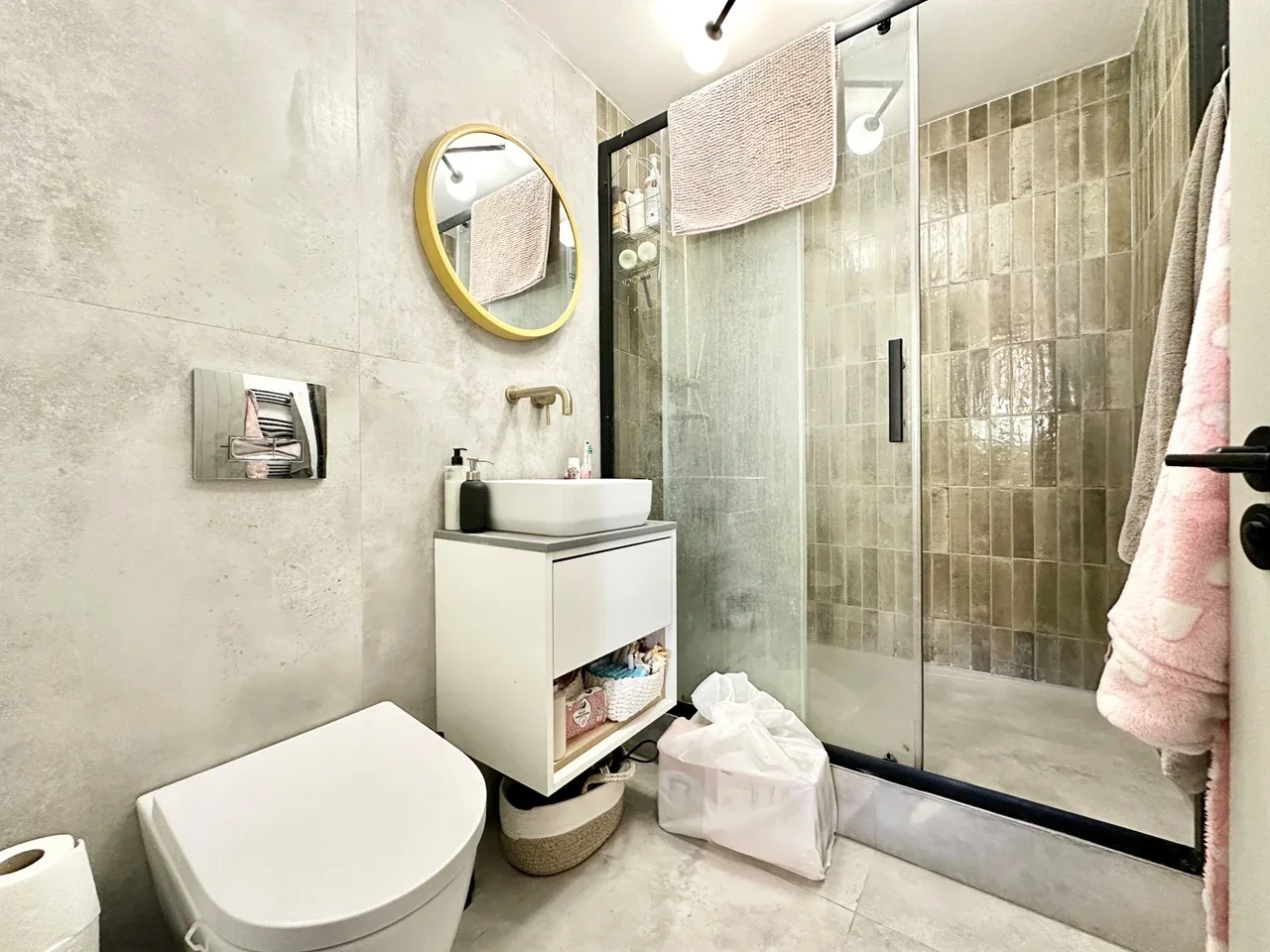 Flat Mulgrave Road in Greater London