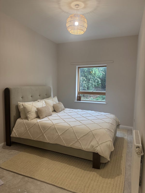Room Southend Lane in Greater London