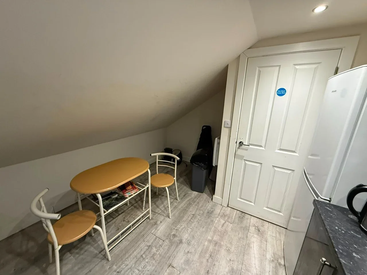Flat Conway Crescent in Greater London