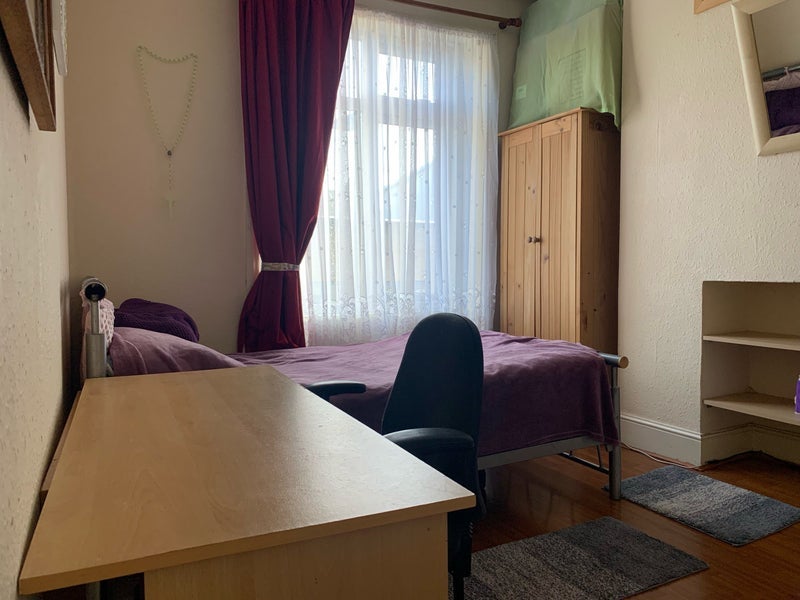 Room Caledonian Road in Greater London
