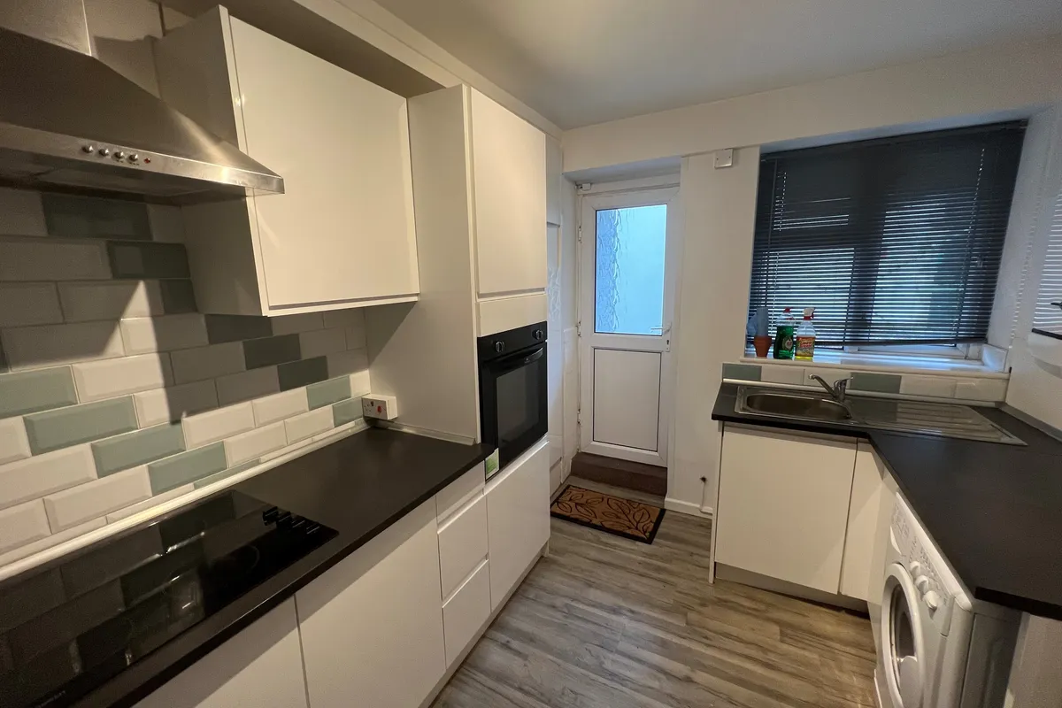 Flat Penhill Road in Cardiff