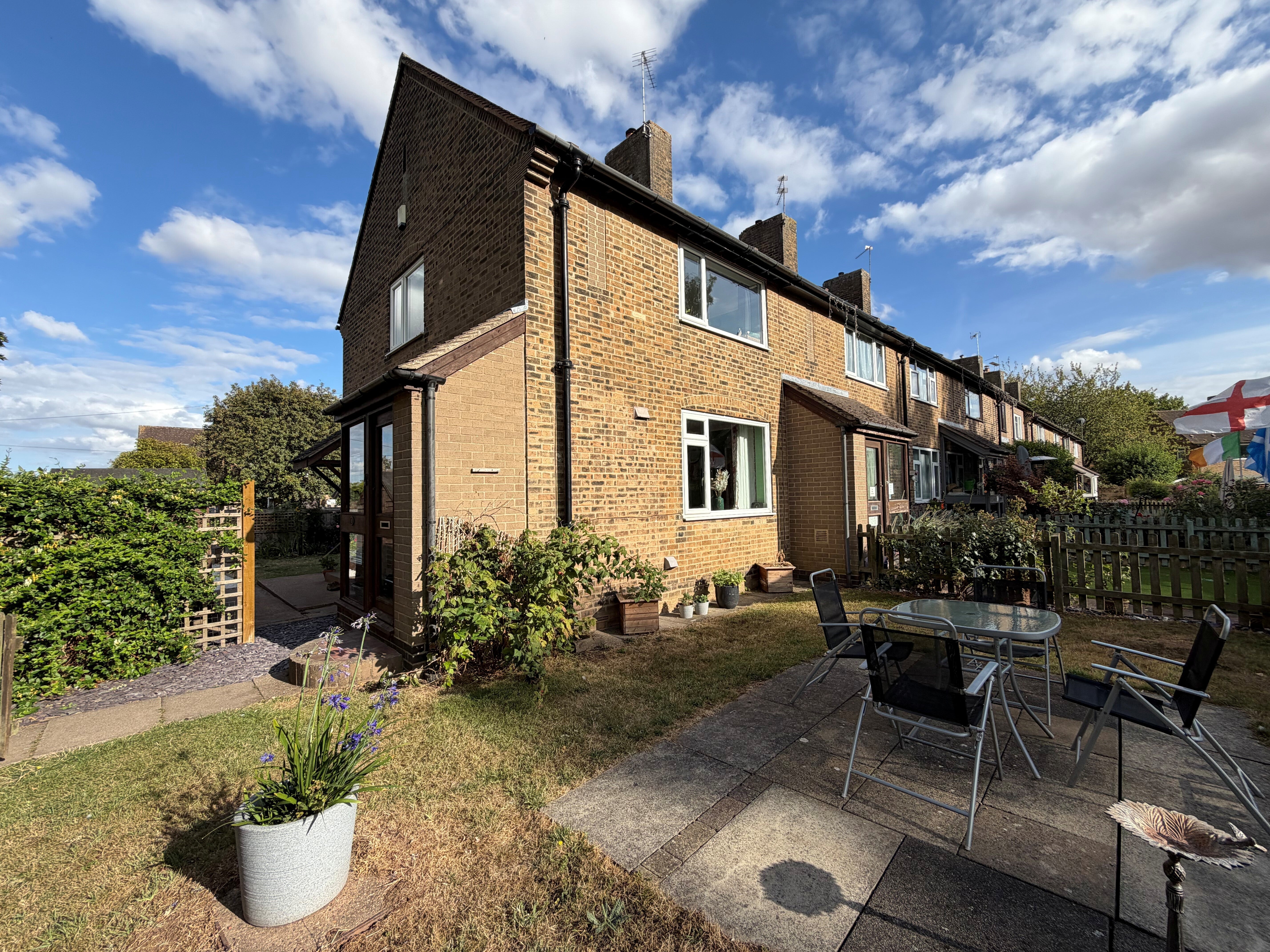 House Trenchard Close in Rushcliffe