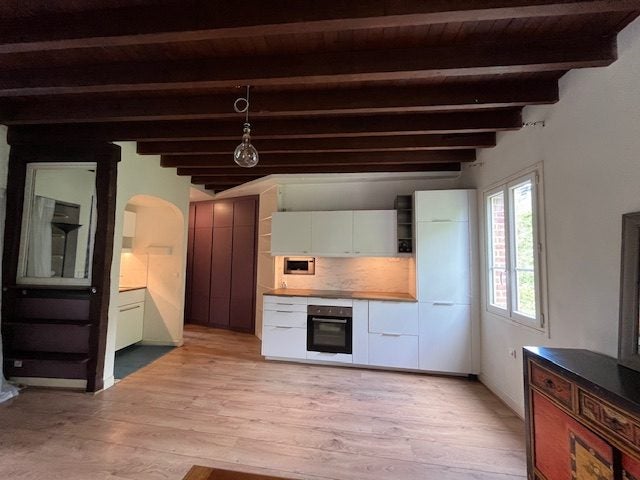 Flat Rue des Huissiers in Neuilly-sur-Seine