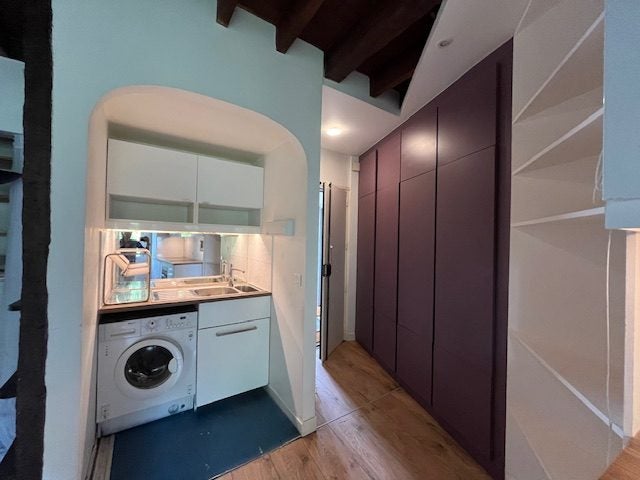 Flat Rue des Huissiers in Neuilly-sur-Seine