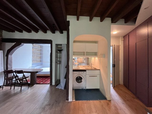 Flat Rue des Huissiers in Neuilly-sur-Seine