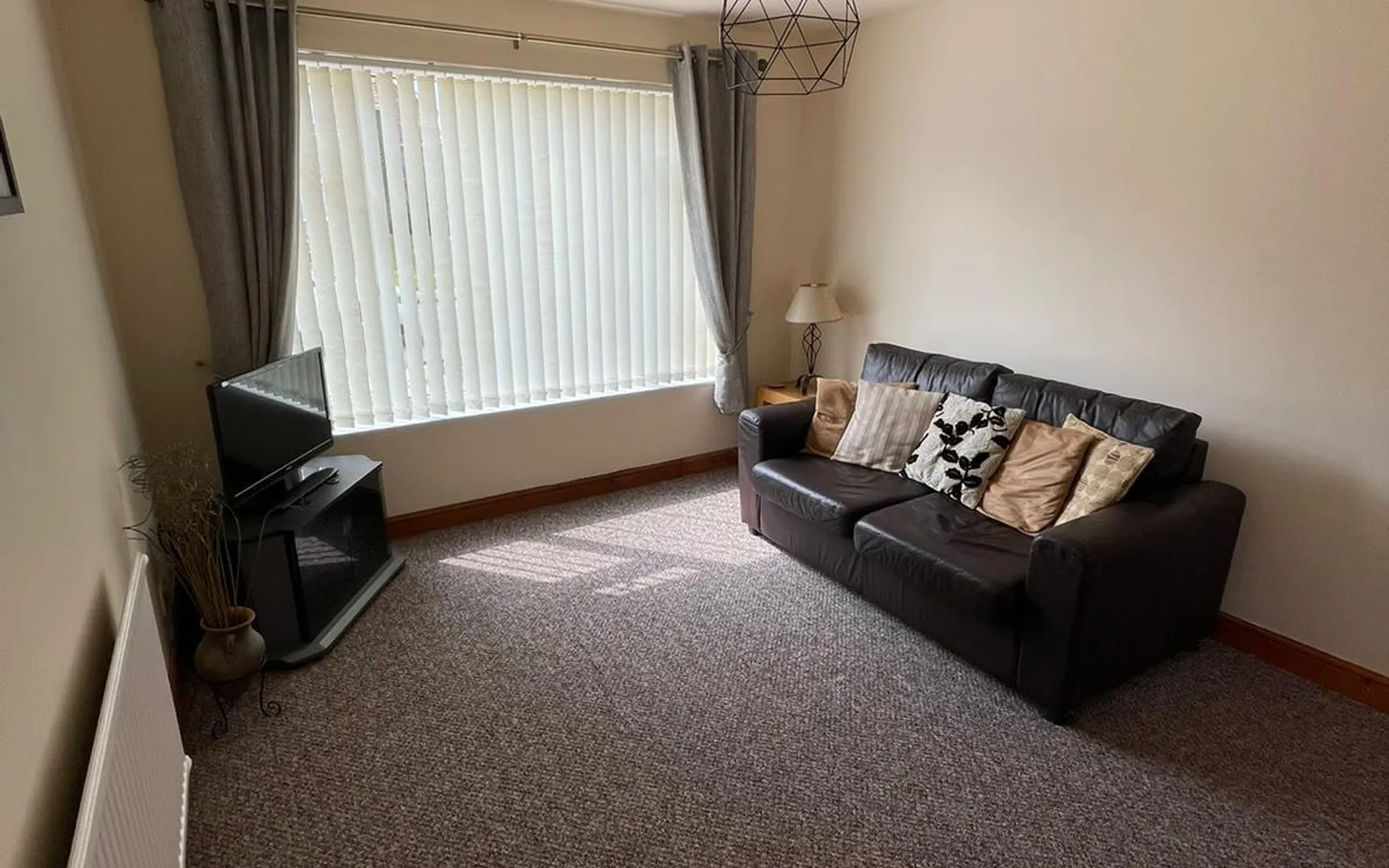 House Nuffield Drive in Cherwell District