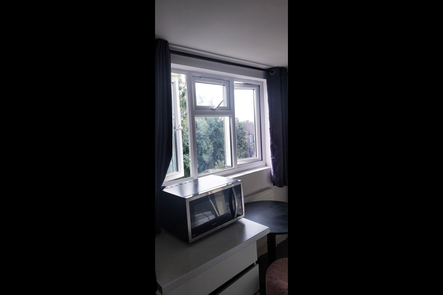 Flat Lincoln Road in Greater London