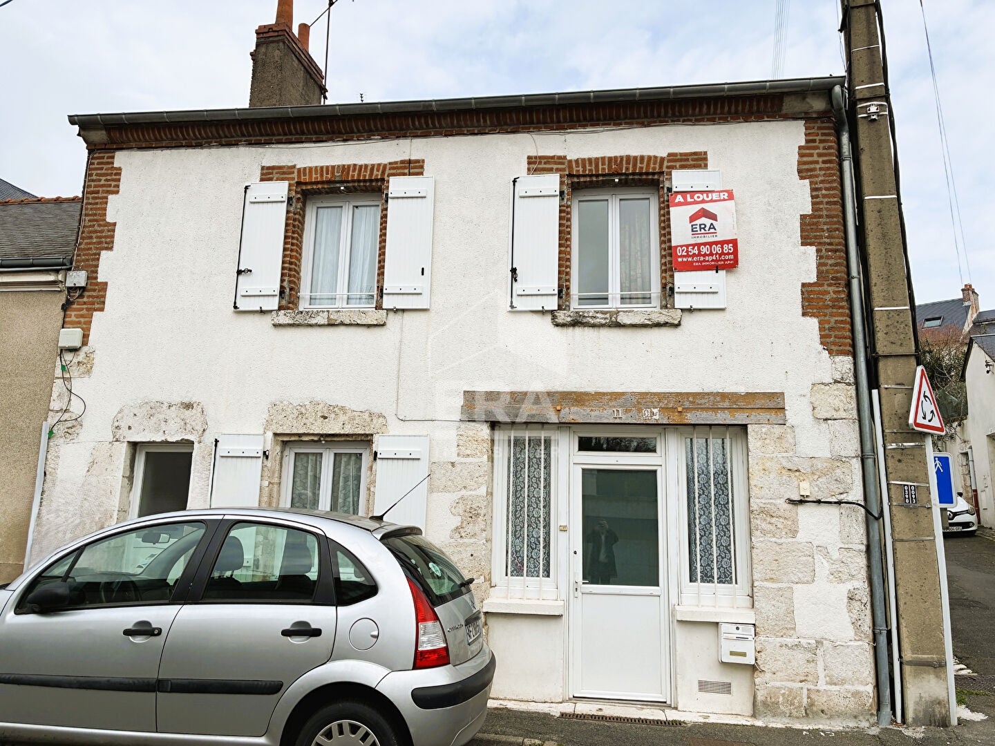 House Rue des Basses Granges in Blois