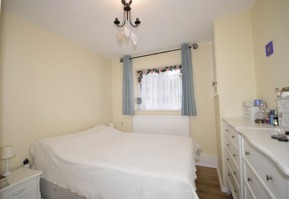 Flat Dellfield in St Albans