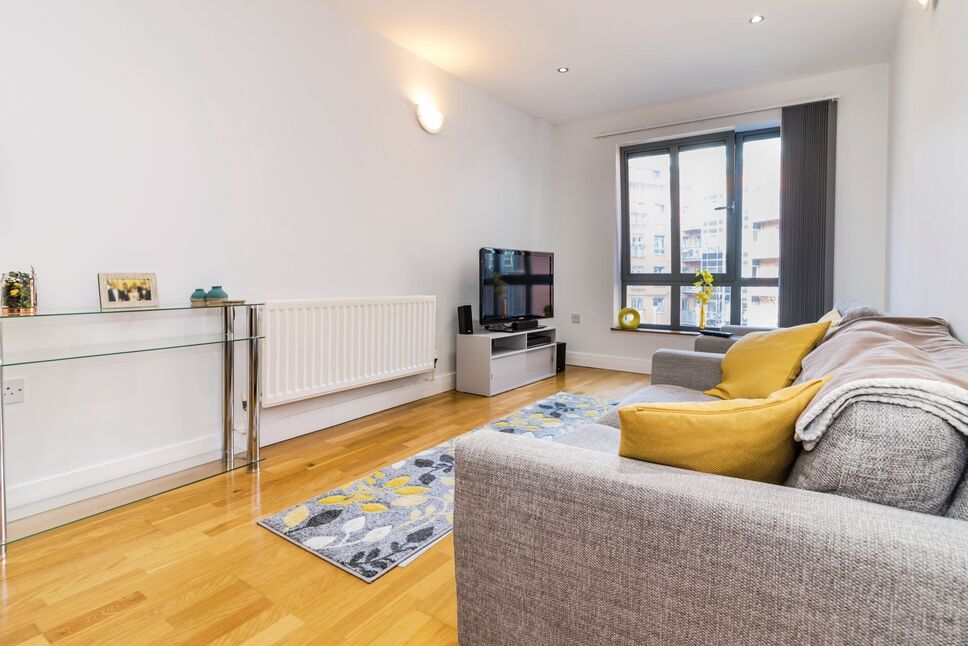 Flat Ellesmere Street in Manchester